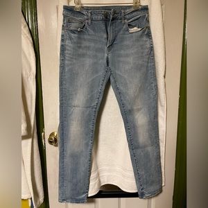 American Eagle light jeans Next Level Flex 31x30